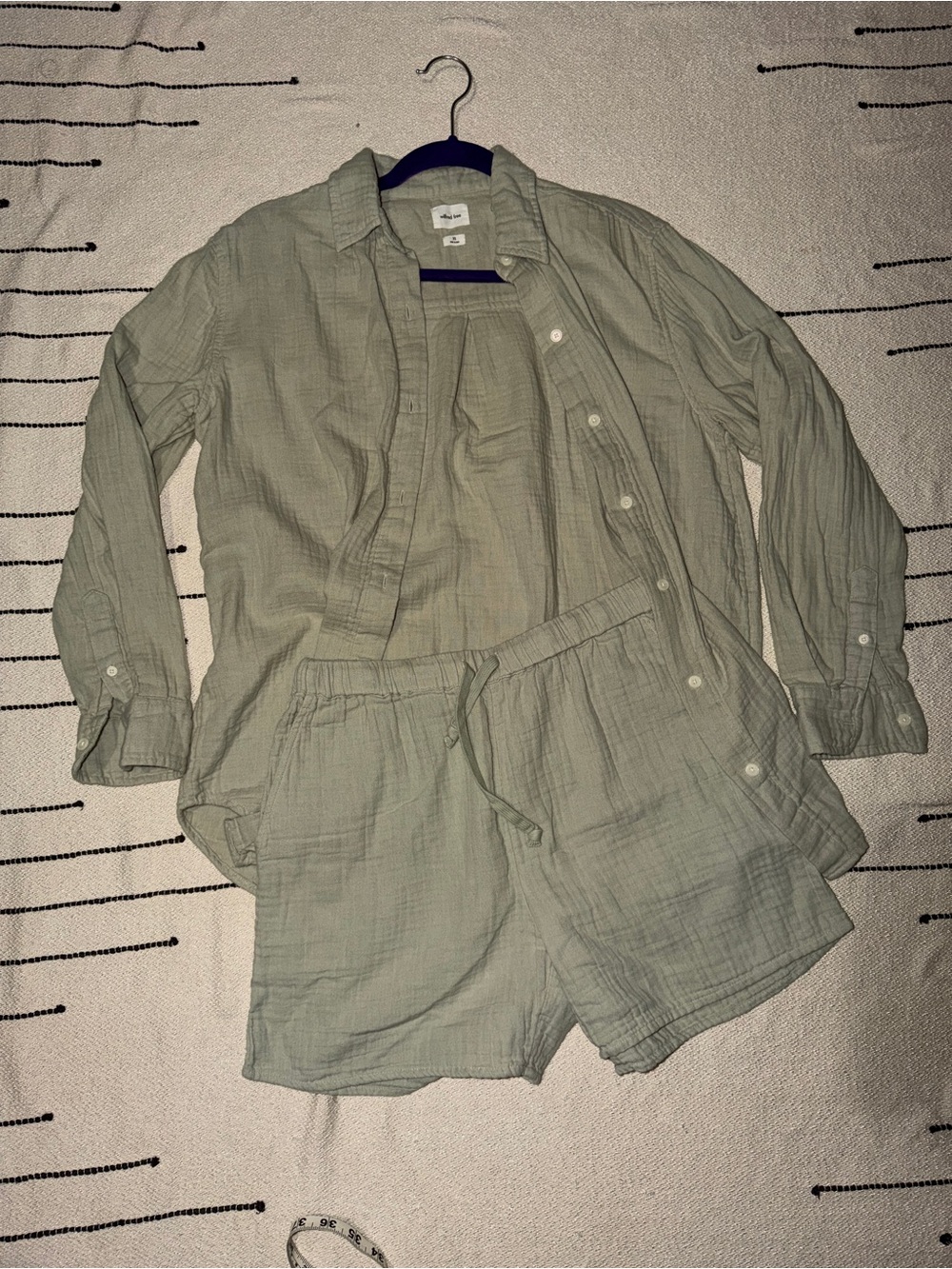 Aritzia Wilfred Sail Shirt and matching Shorts (silver sage green)
